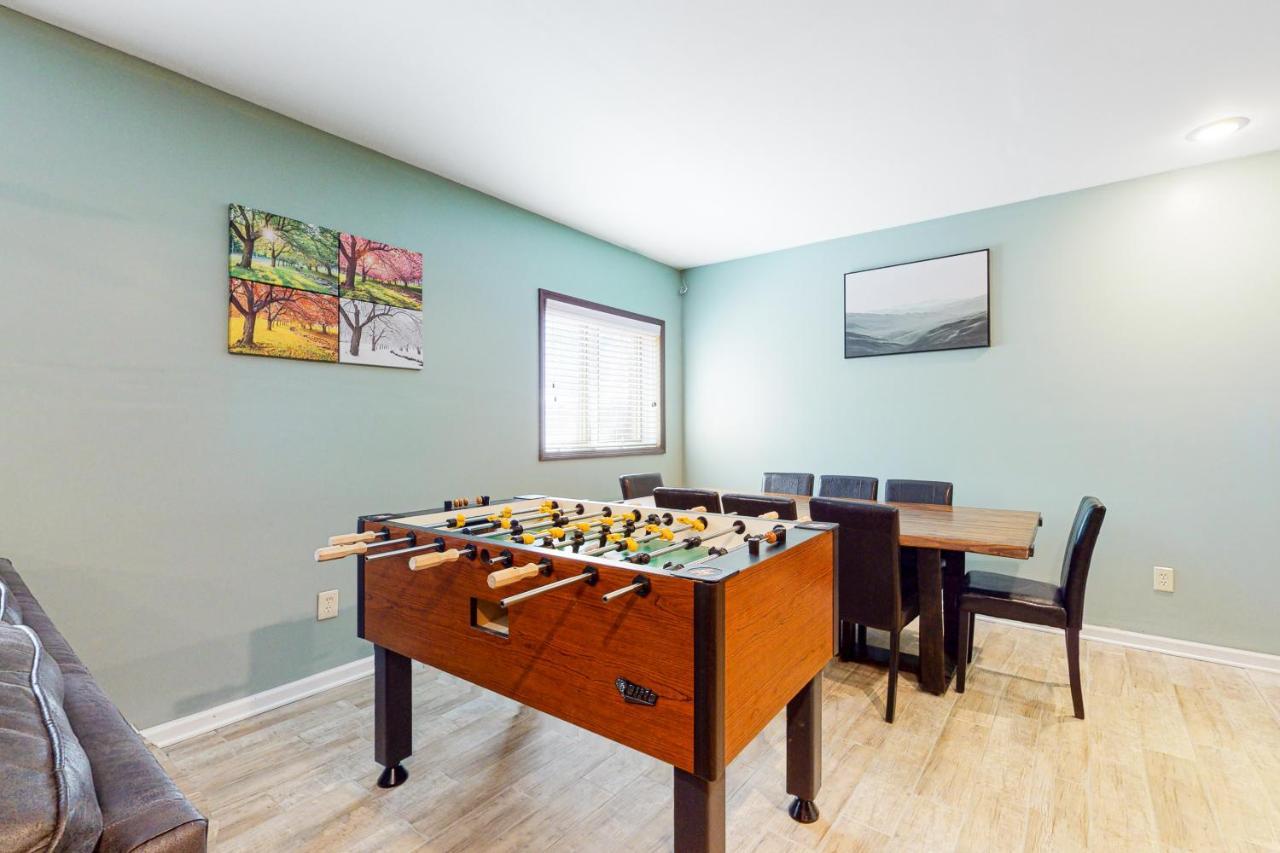 Smoky Mountain Castle Caretaker'S Apartment Sevierville Esterno foto