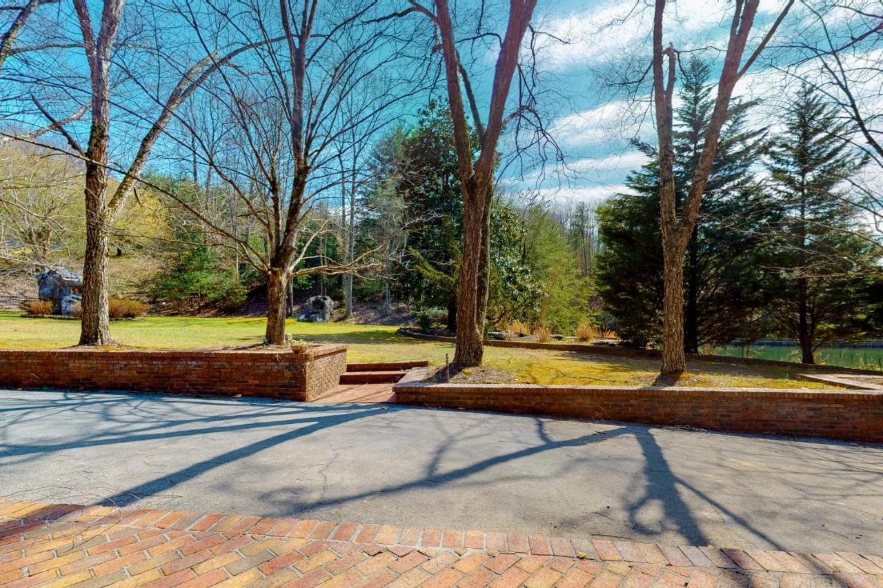 Smoky Mountain Castle Caretaker'S Apartment Sevierville Esterno foto